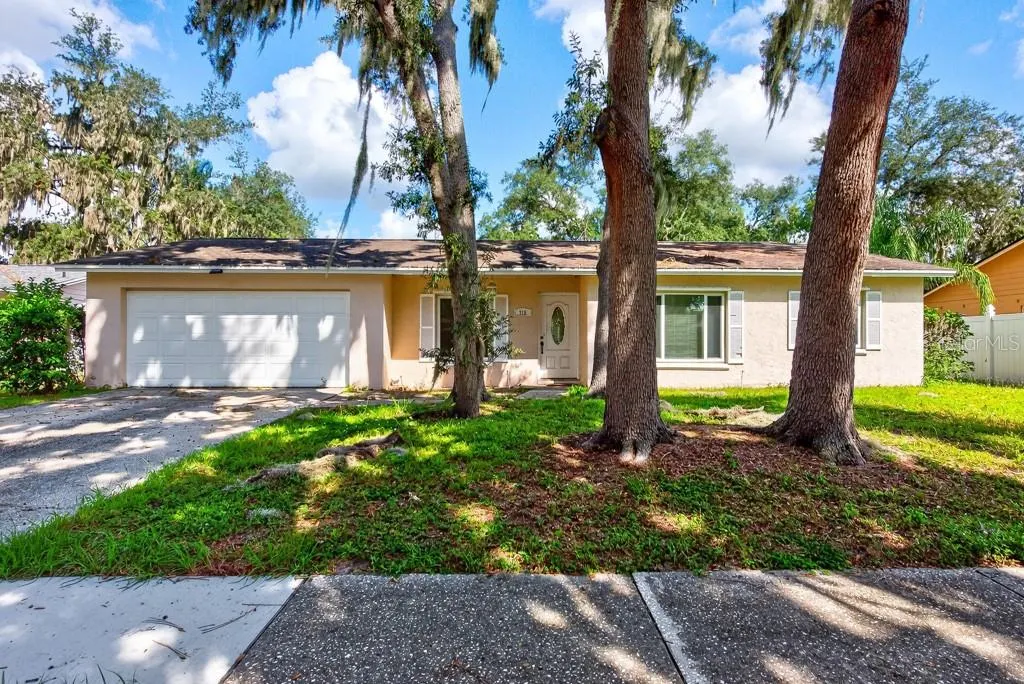 518 WYNNWOOD DR