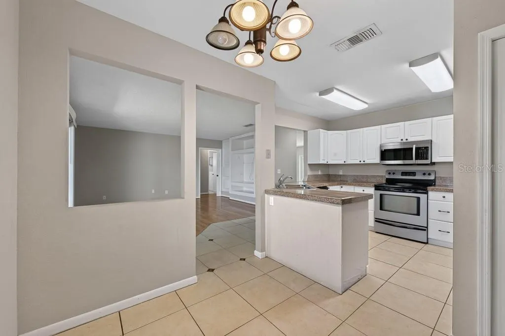 518 WYNNWOOD DR