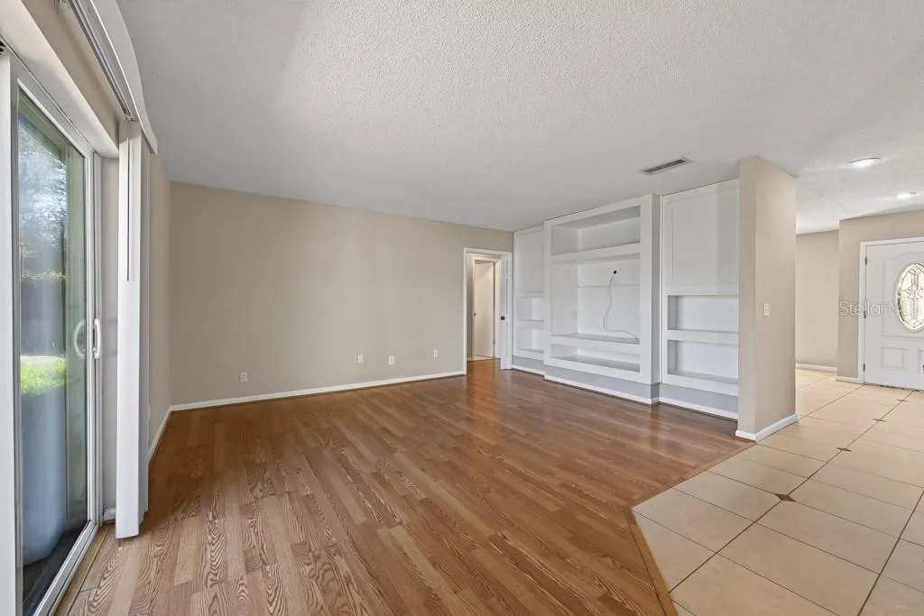 518 WYNNWOOD DR
