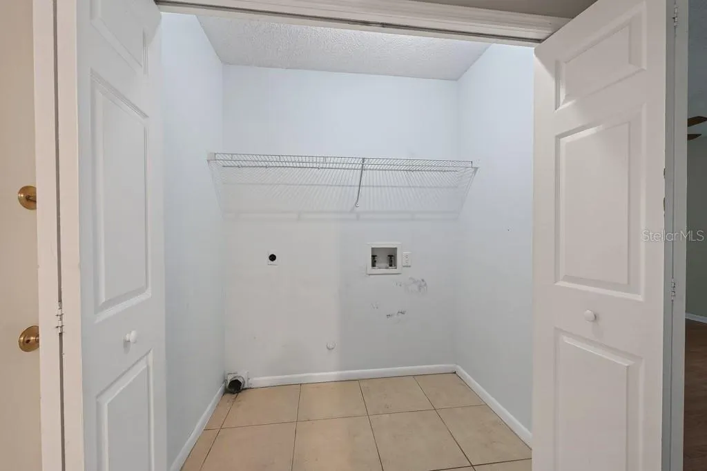 518 WYNNWOOD DR