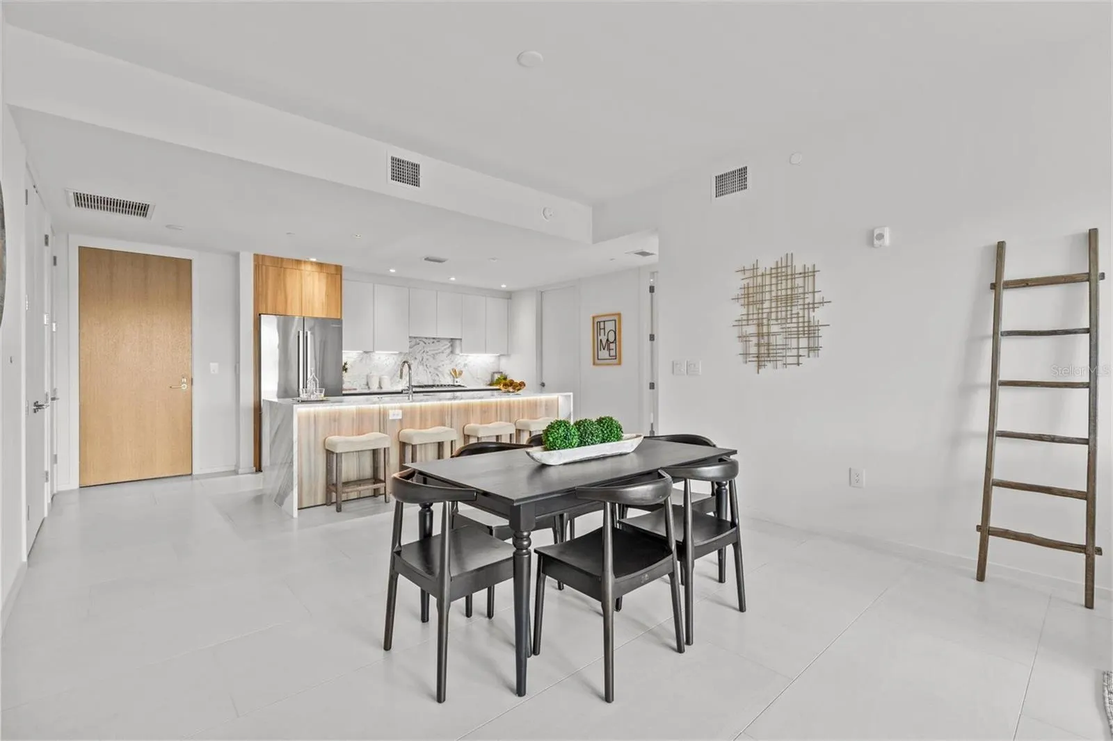 1020 SUNSET POINT RD #112 #112