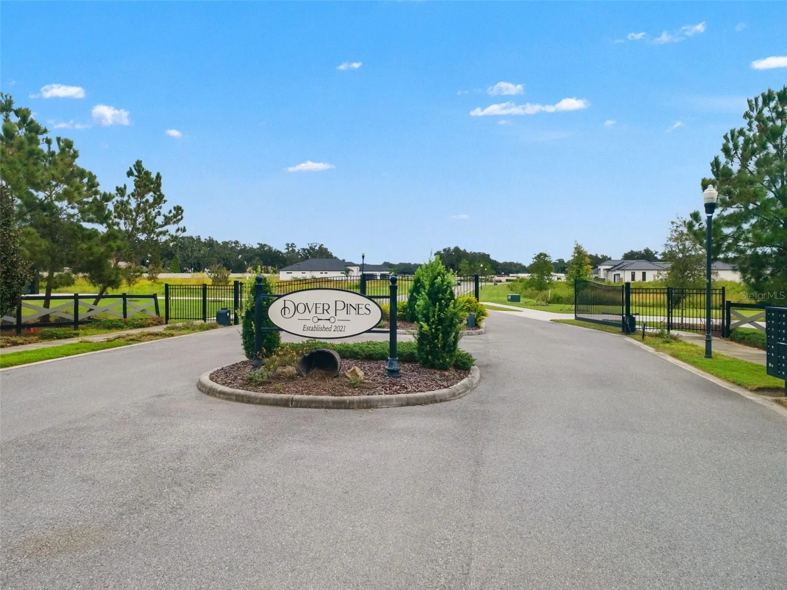 14282 PINE STRAW CT