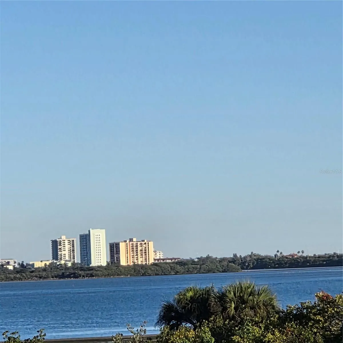 100 OAKMONT LN #305 #305