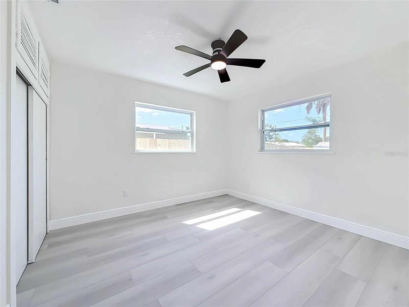 5164 JASMINE CIR