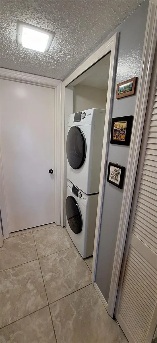 7907 SAILBOAT KEY BLVD S #205 #205