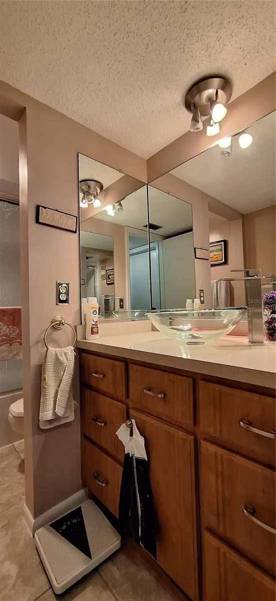 7907 SAILBOAT KEY BLVD S #205 #205