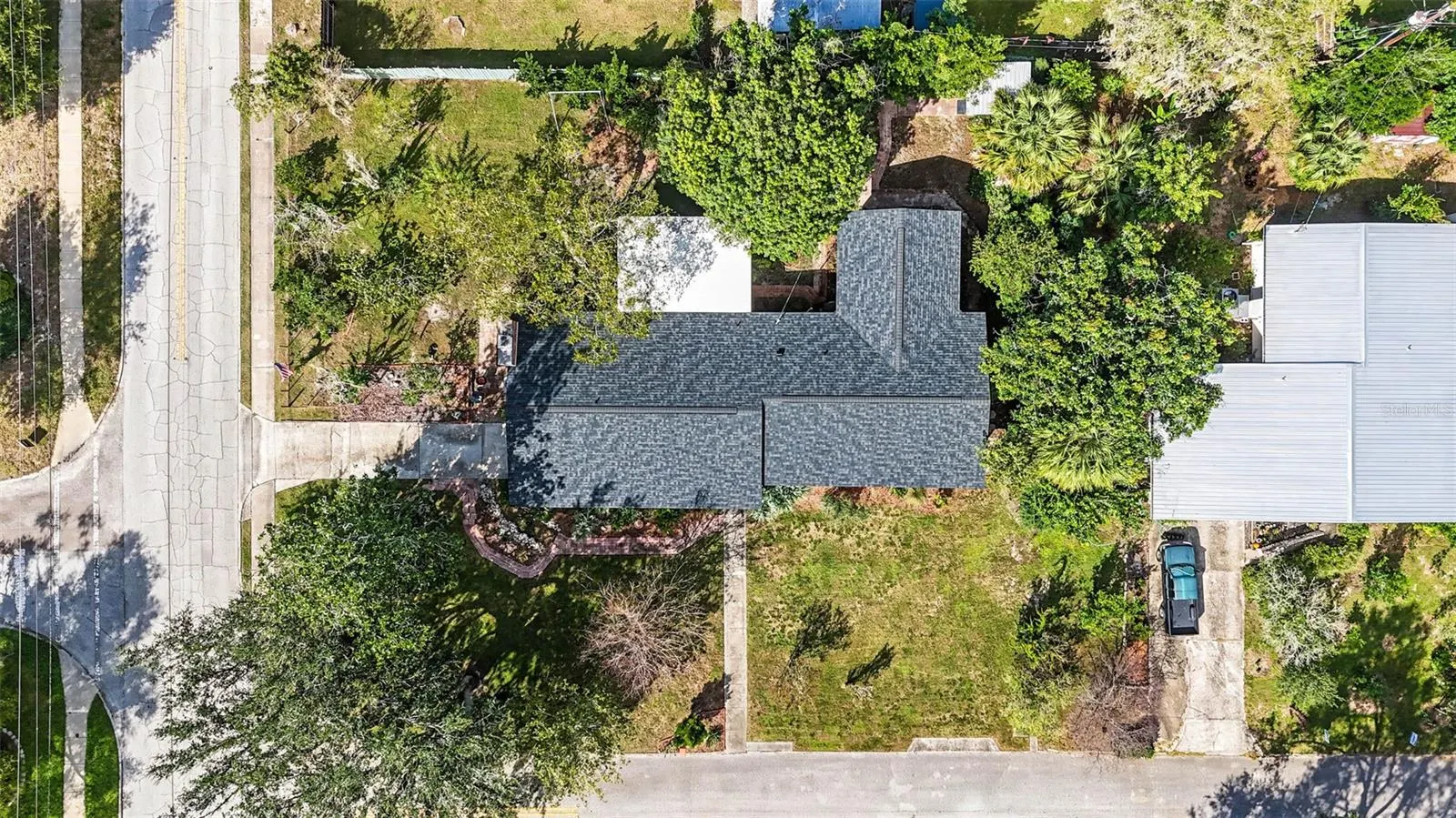 302 PARK RIDGE AVE
