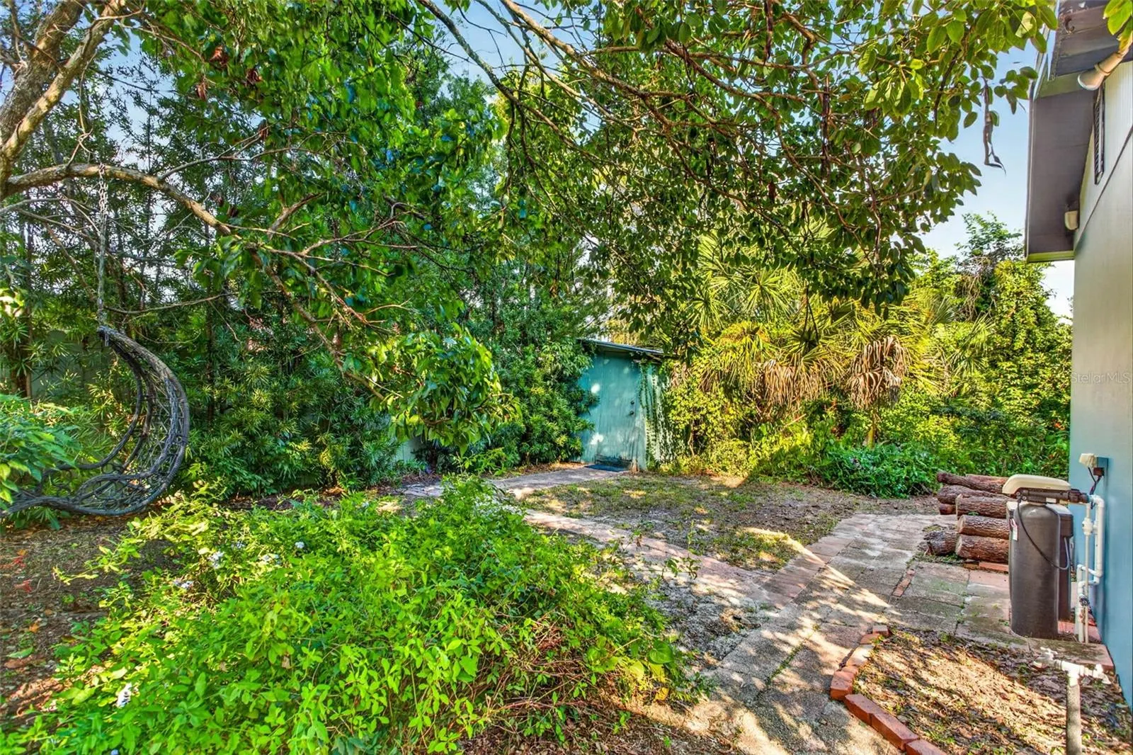 302 PARK RIDGE AVE