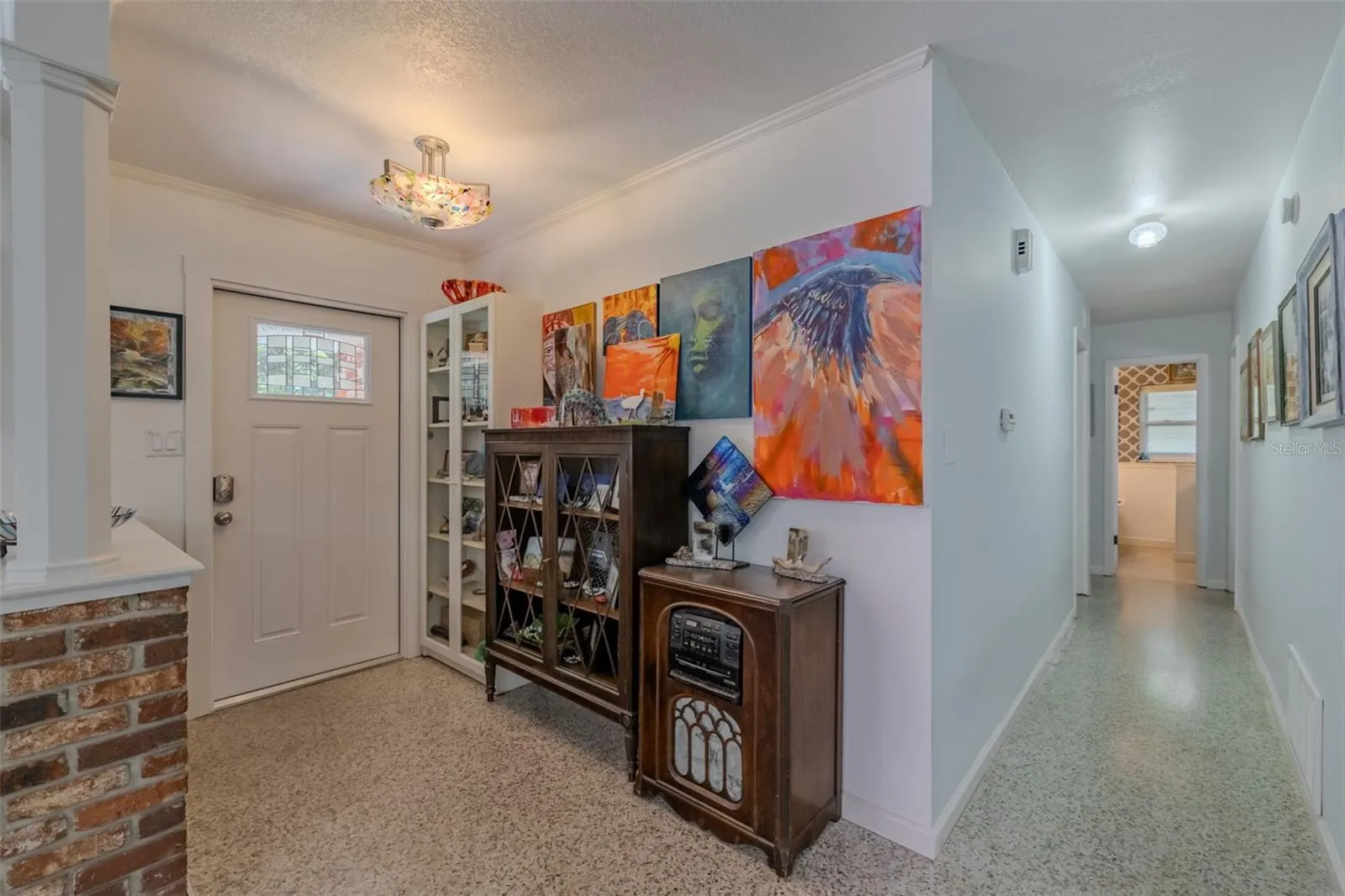 405 2ND ST SW