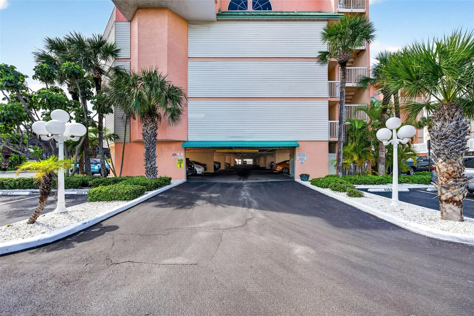 18400 GULF BLVD #1403 #1403