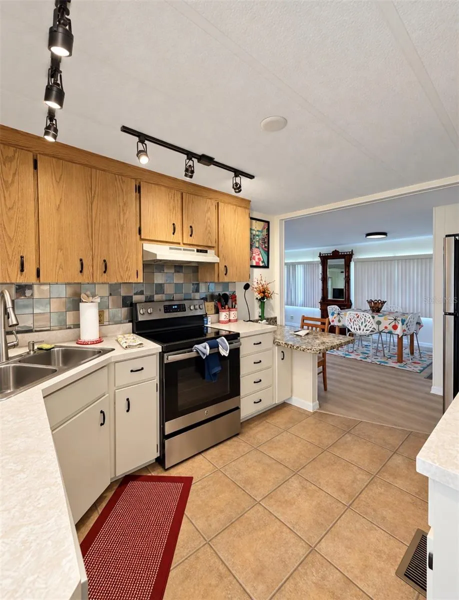 1100 BELCHER RD S #99 #99