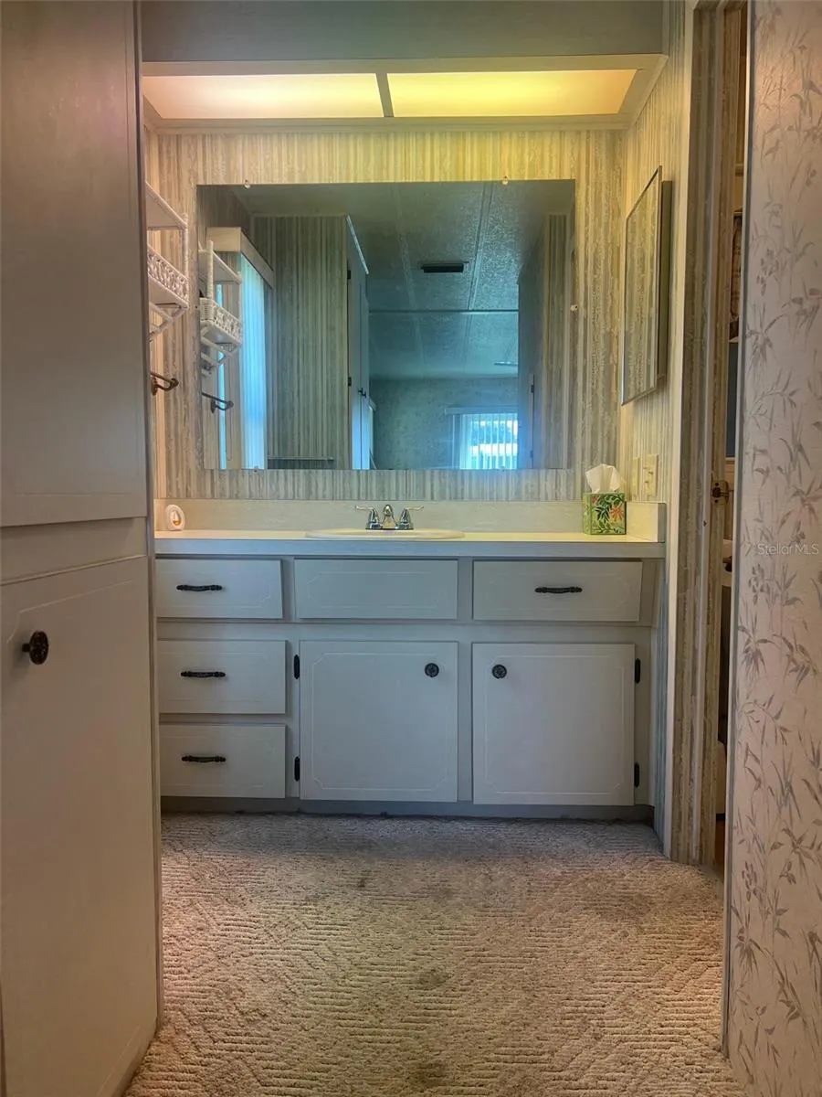 770 ROYAL PALM CIR
