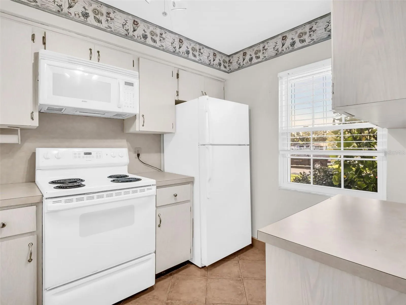 3109 MISSION GROVE DR #D #D