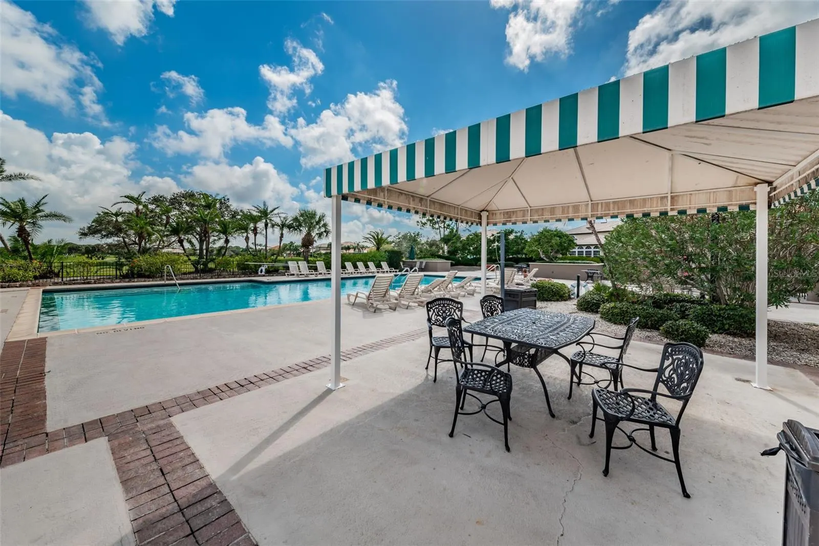 7885 BAYOU CLUB BLVD