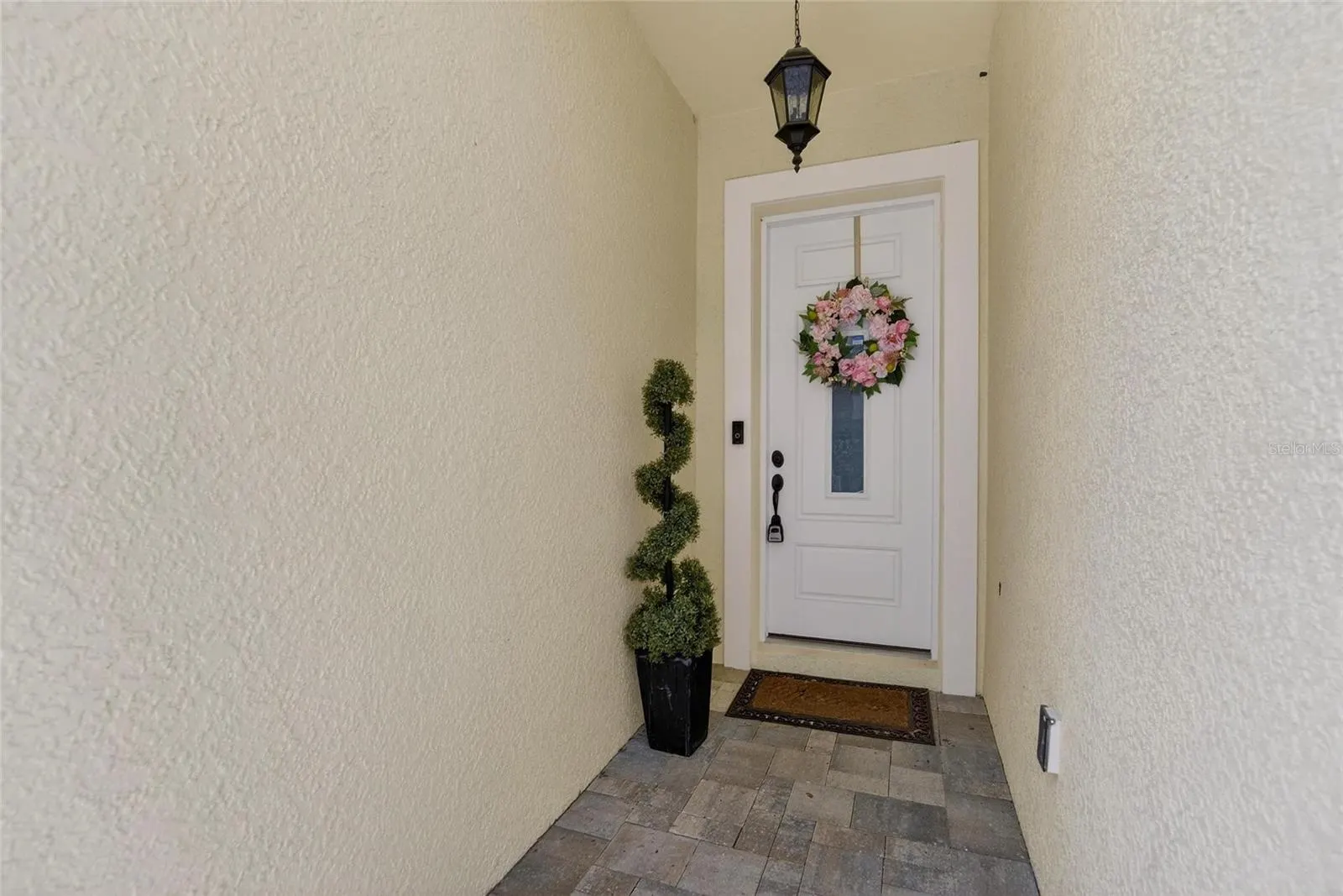 750 GRAND CYPRESS LN