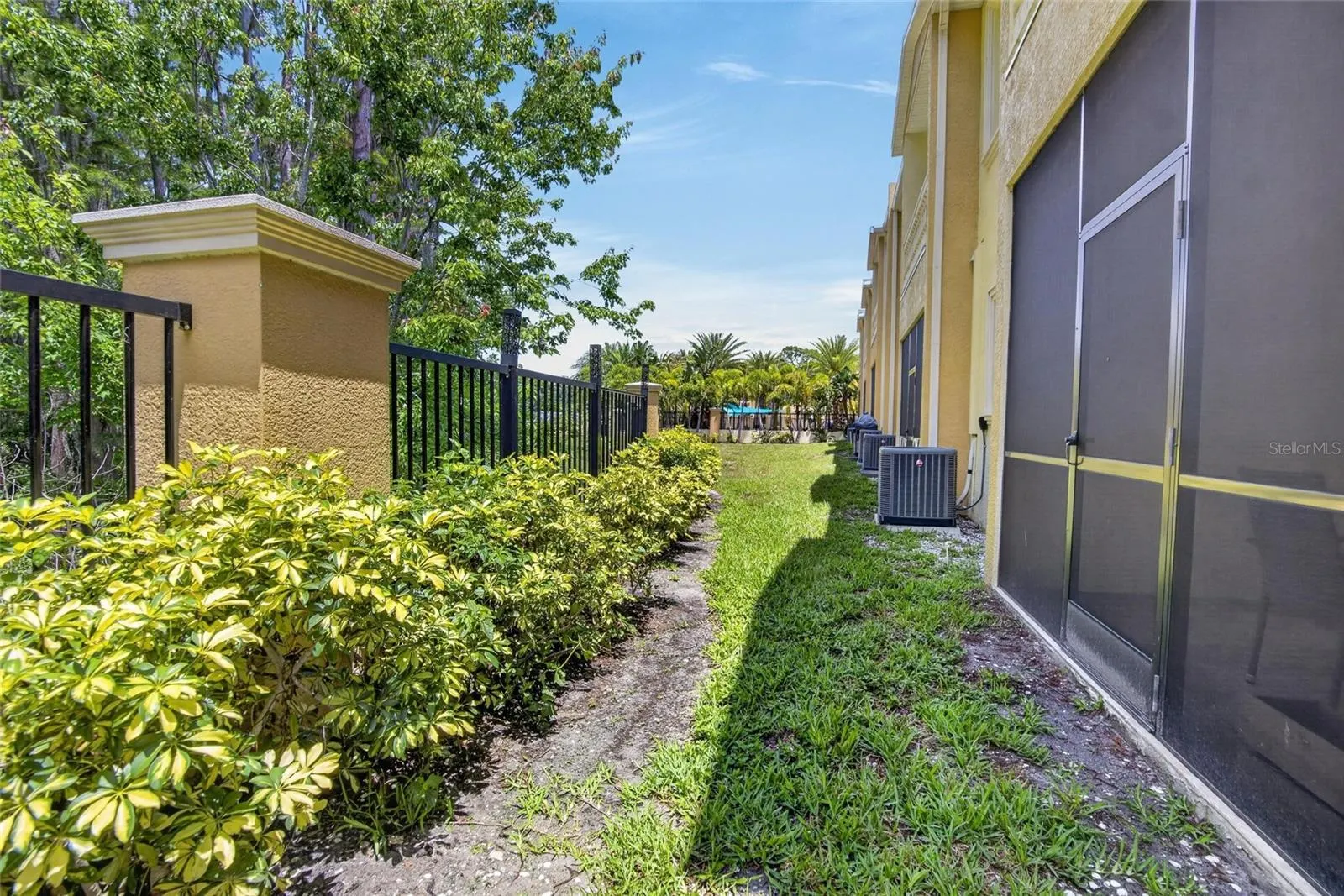 750 GRAND CYPRESS LN