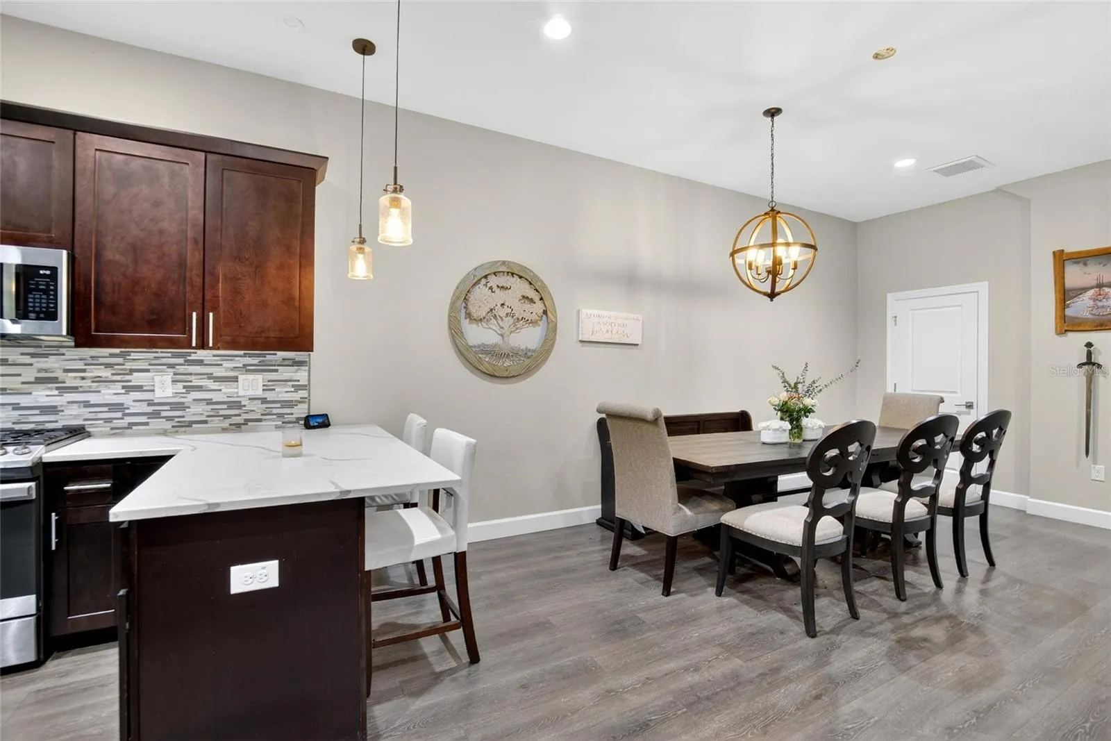 750 GRAND CYPRESS LN