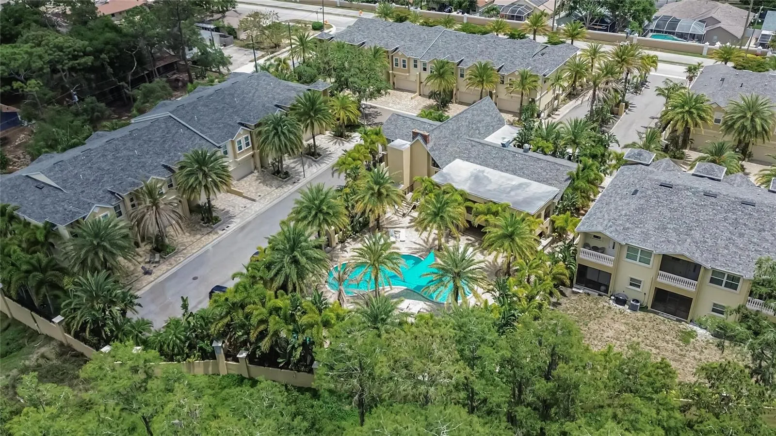 750 GRAND CYPRESS LN