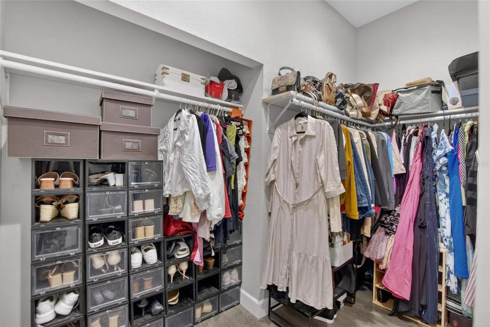 750 GRAND CYPRESS LN