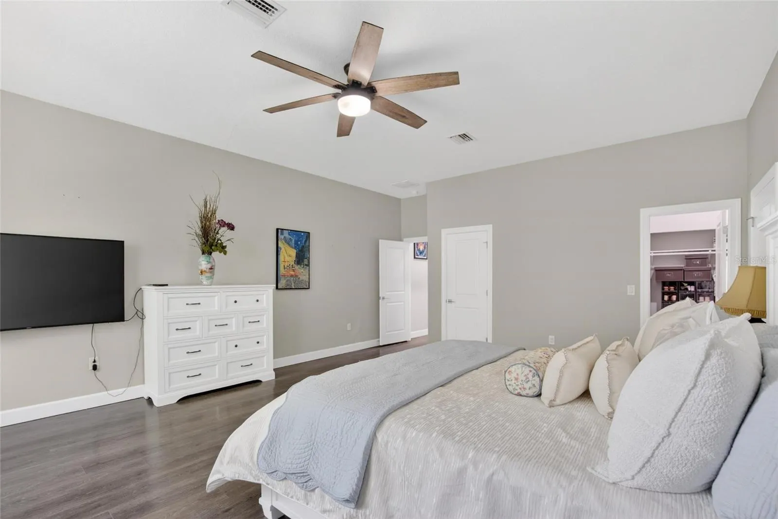 750 GRAND CYPRESS LN