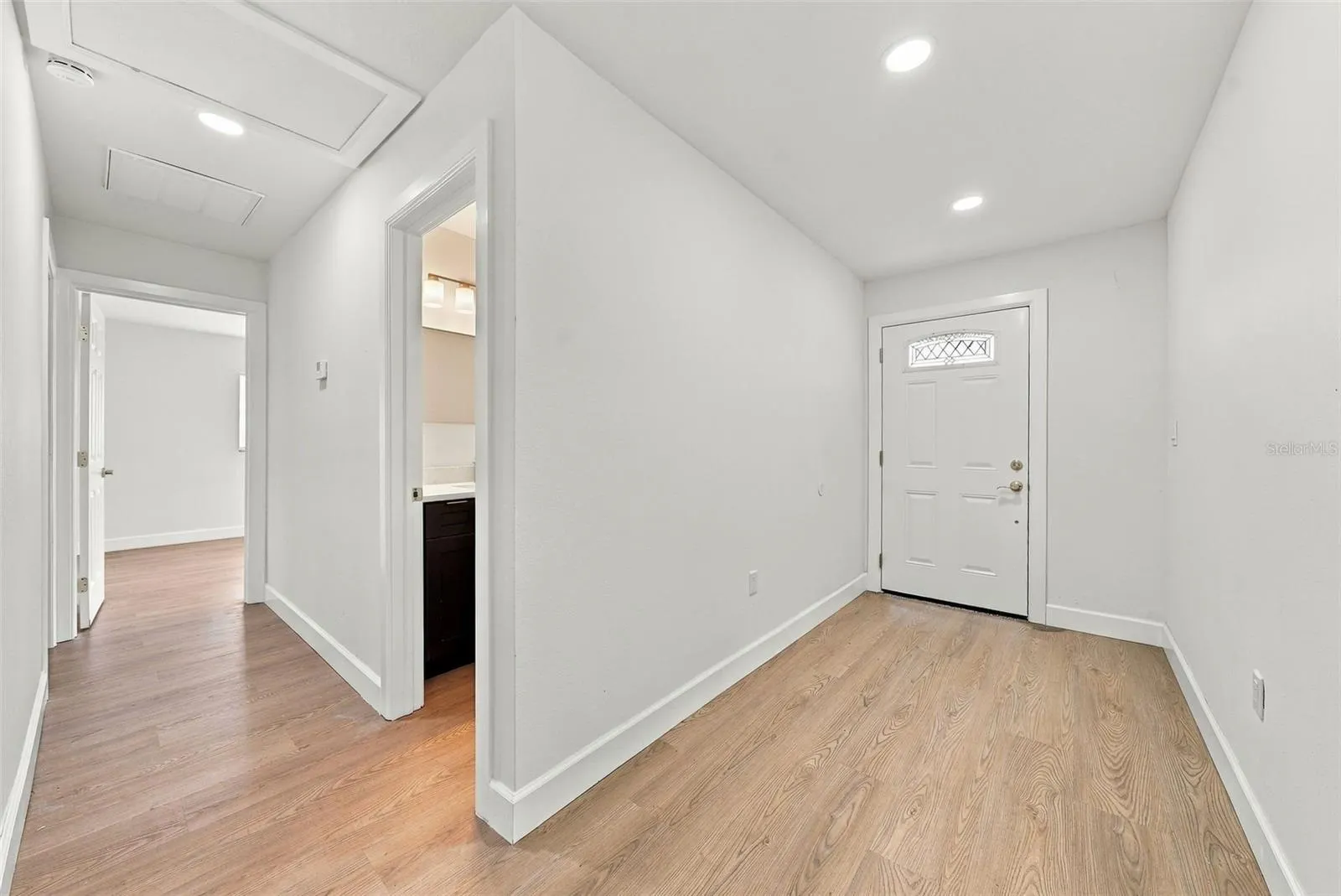 4106 LONE OAK RD