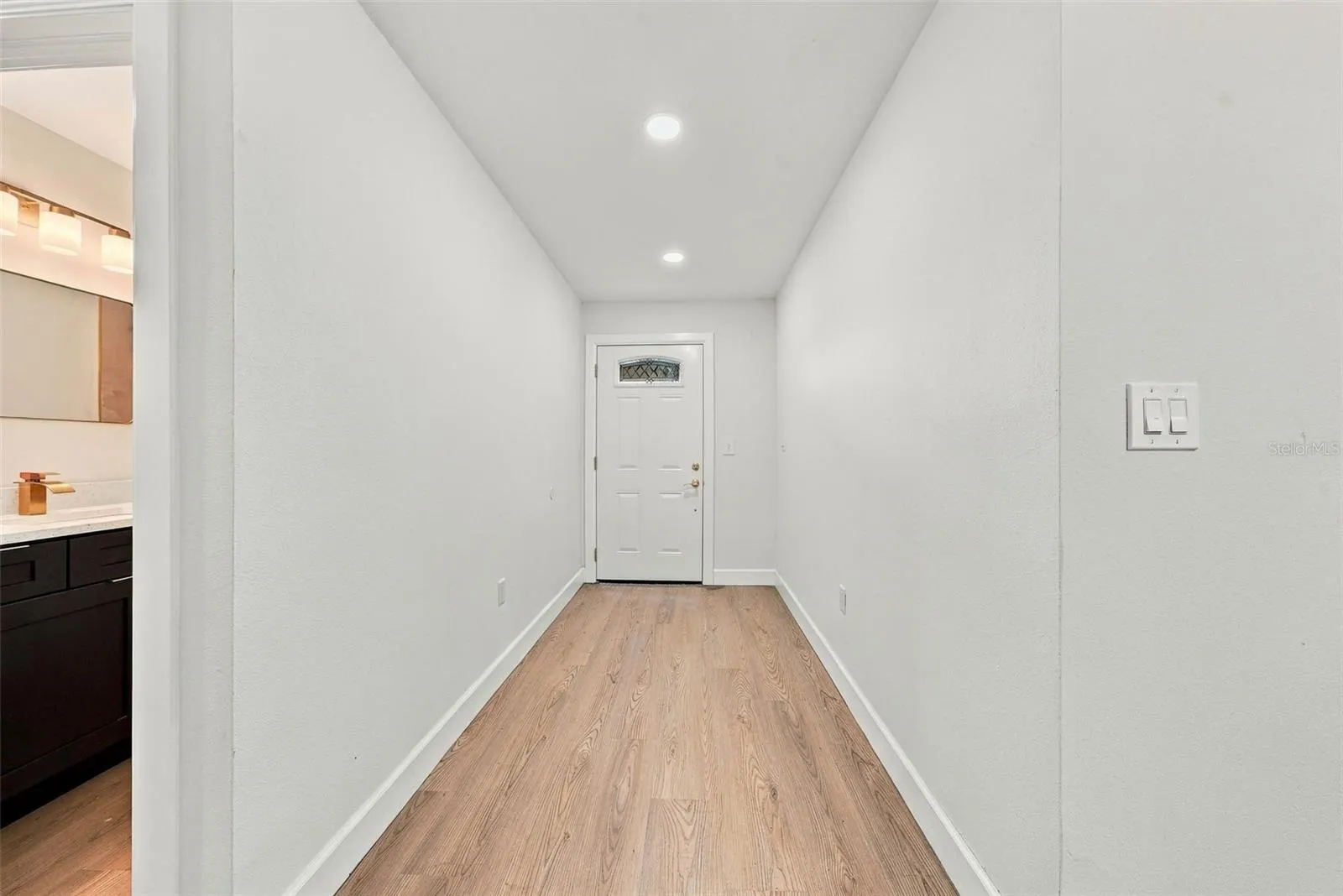 4106 LONE OAK RD