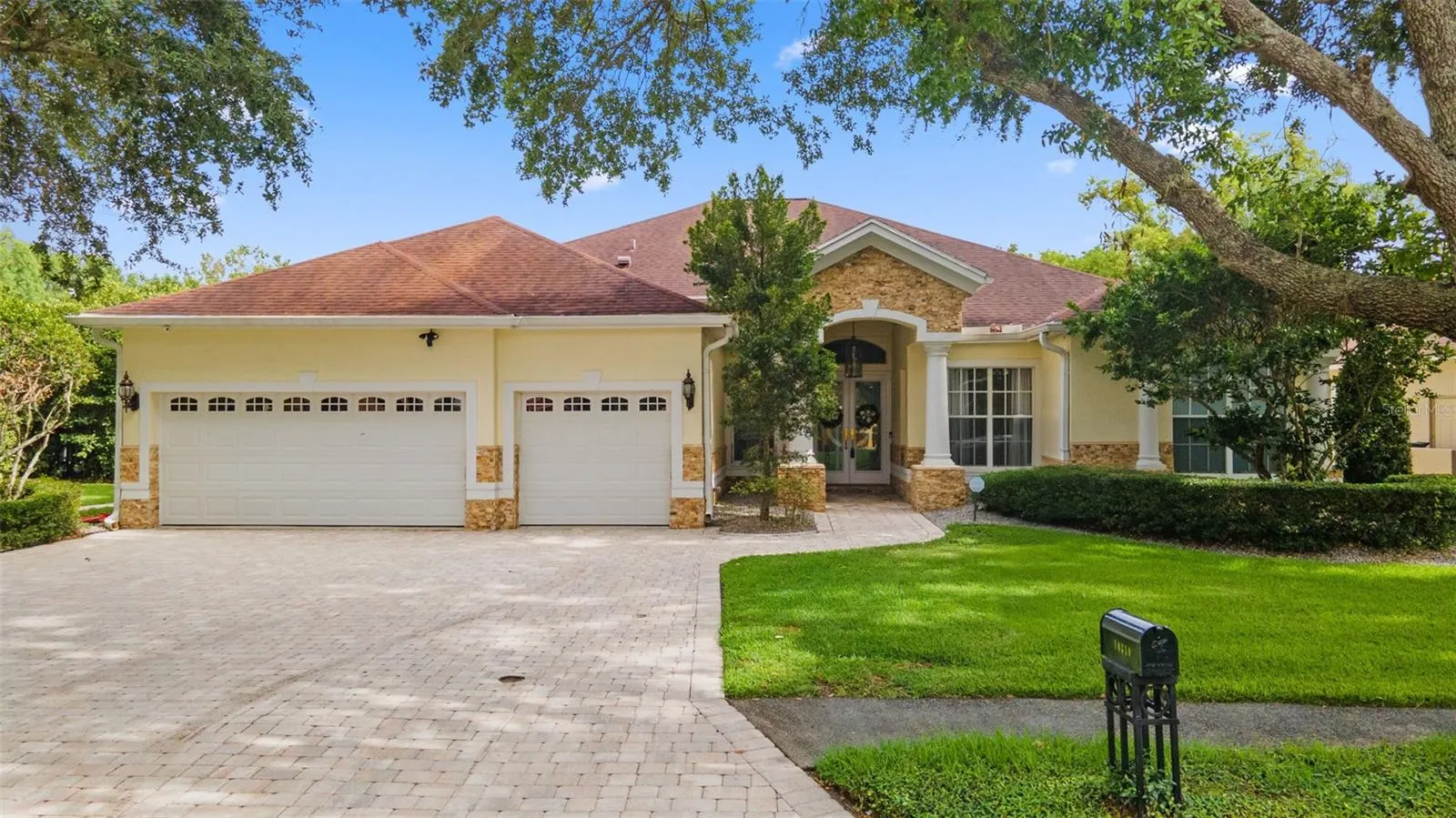 10310 CARROLL COVE PL