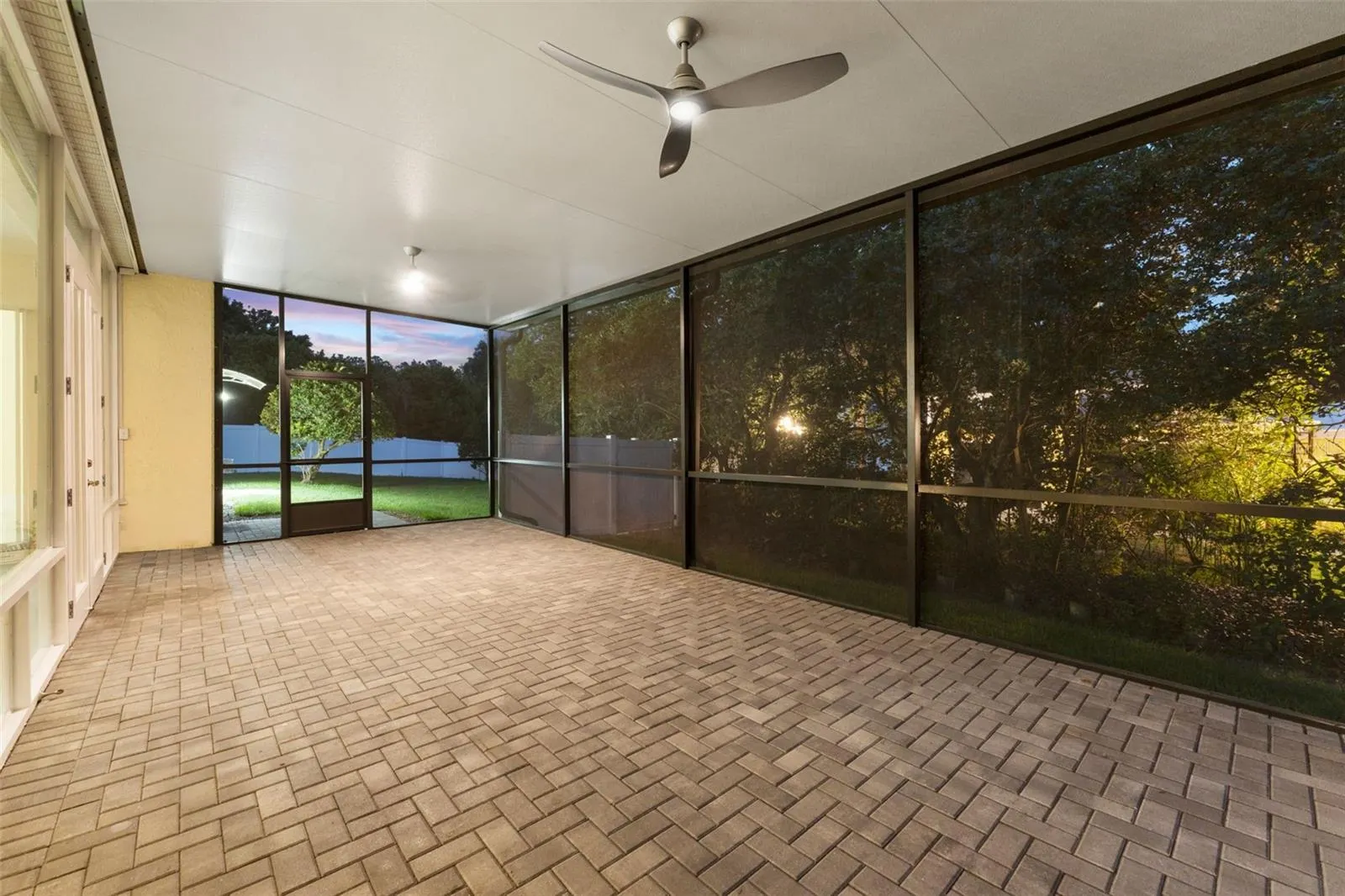 10310 CARROLL COVE PL