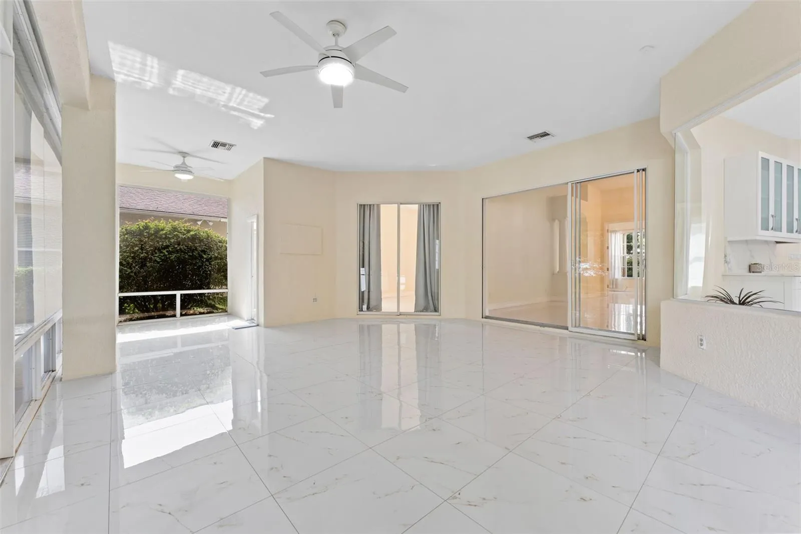 10310 CARROLL COVE PL