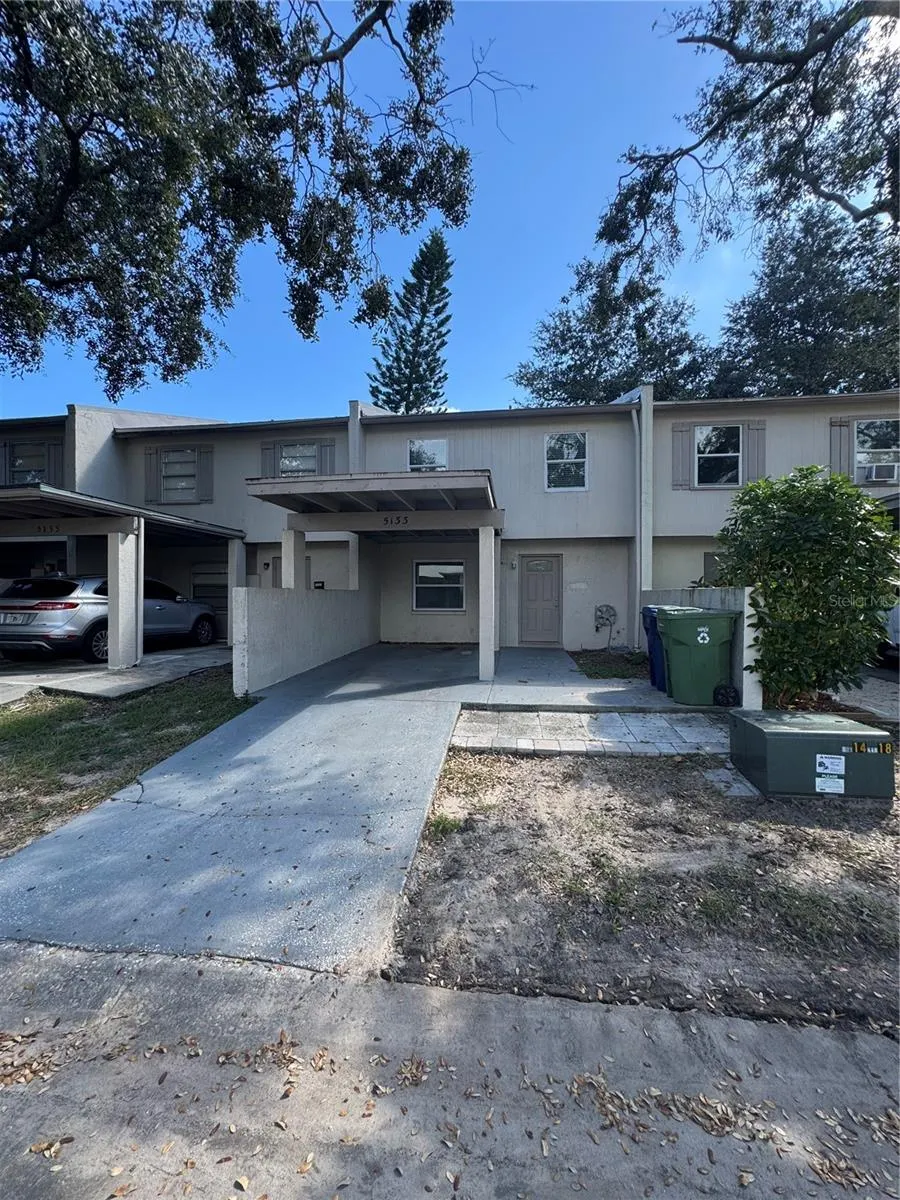 5133 TENNIS COURT CIR #72 #72