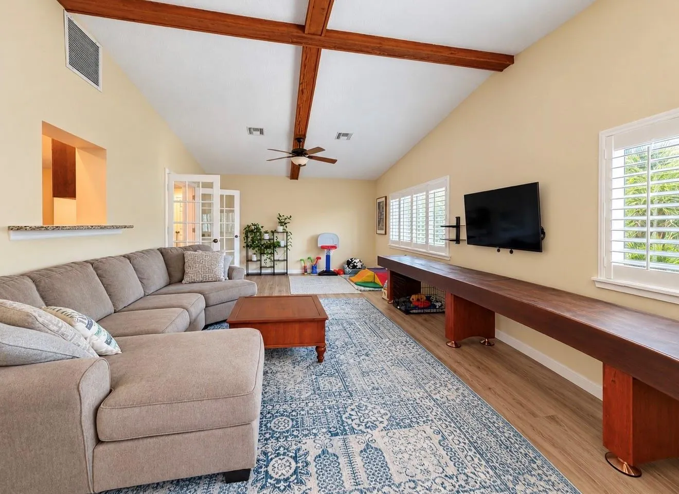 1231 ROSEWOOD ST