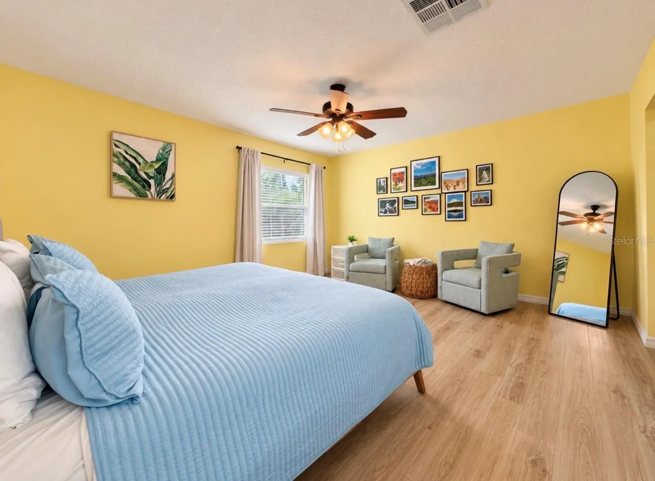 1231 ROSEWOOD ST