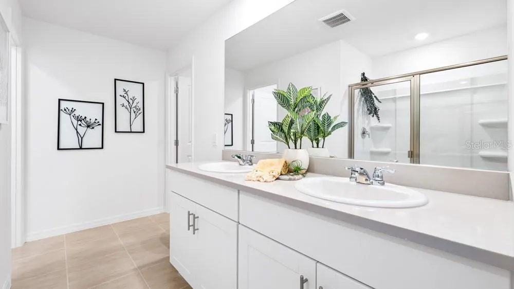 13521 CAMELOT CT
