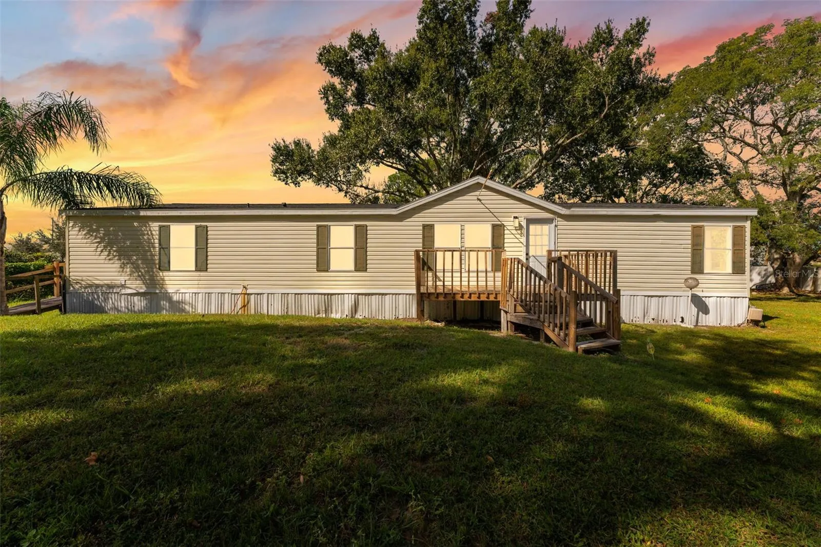11004 KITTY HAWK DR