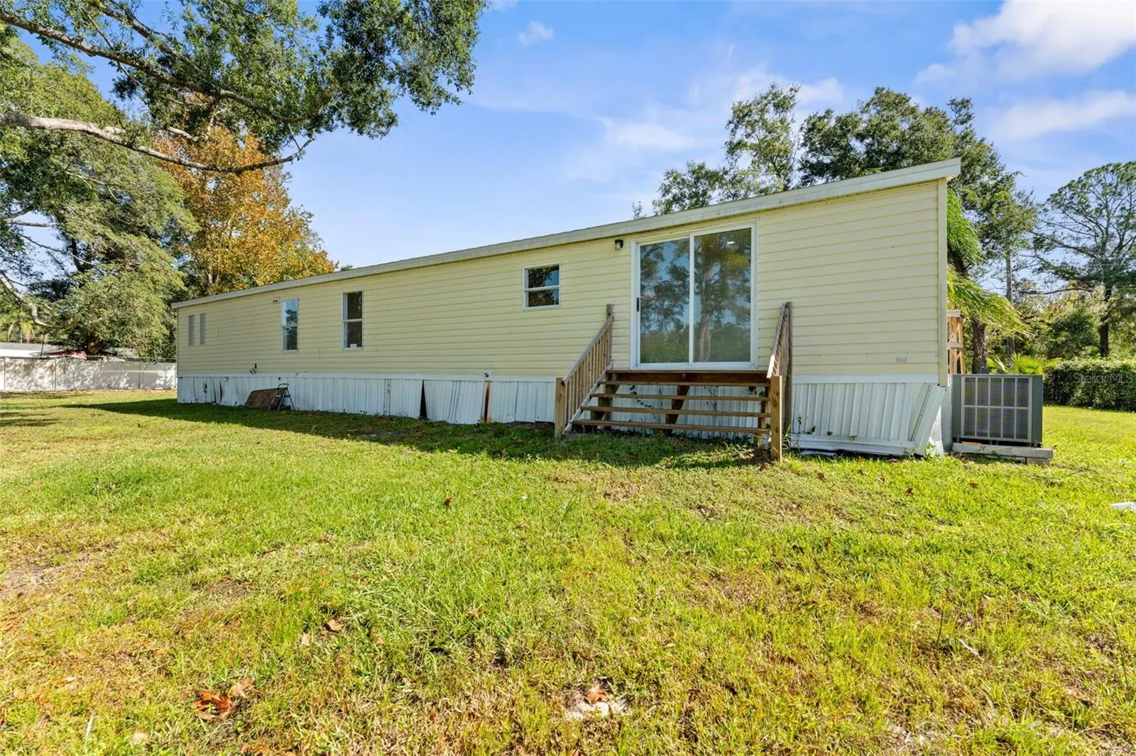 11004 KITTY HAWK DR