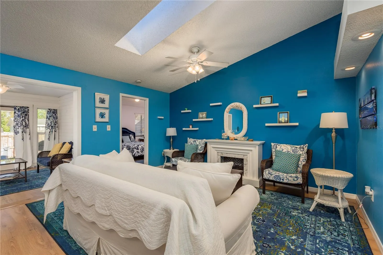 102 ANCLOTE RD