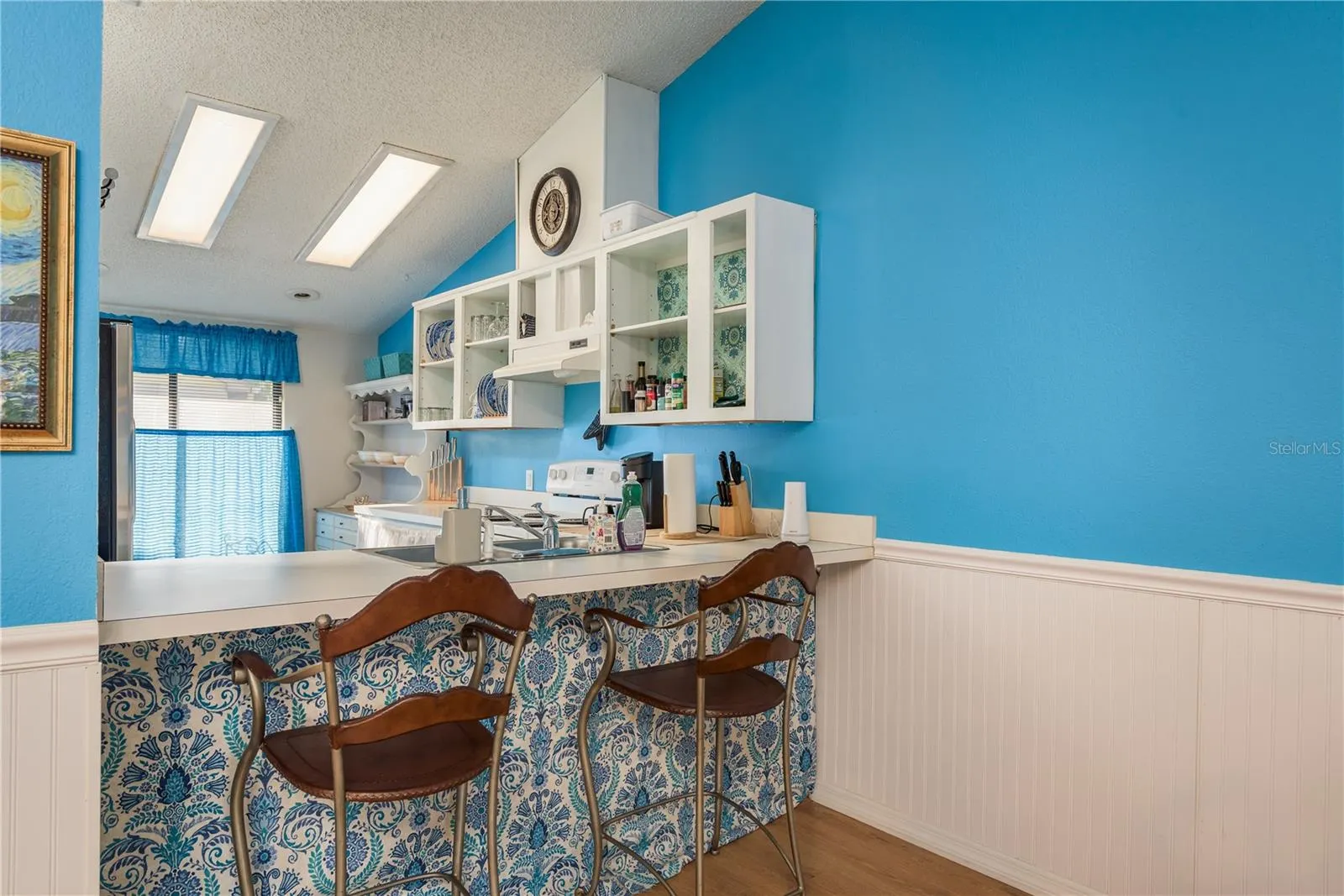 102 ANCLOTE RD