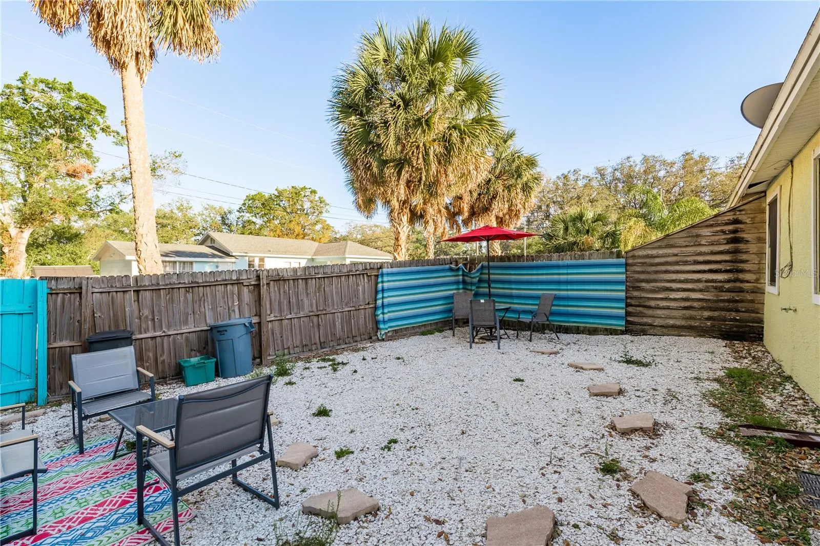102 ANCLOTE RD