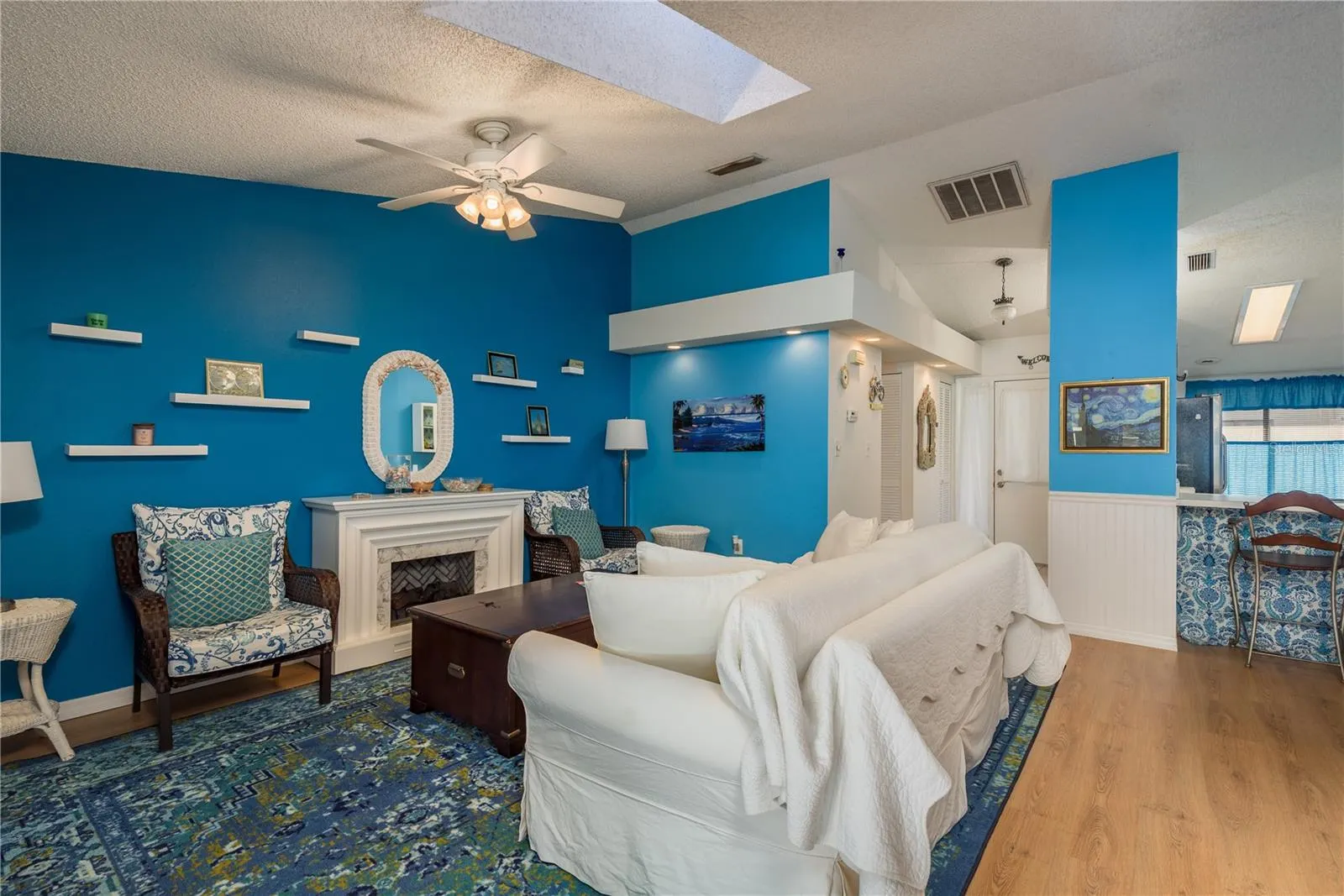 102 ANCLOTE RD