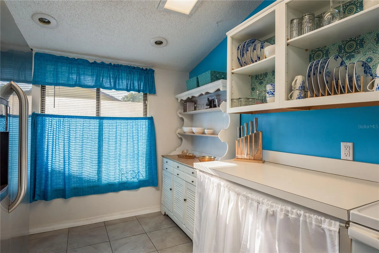 102 ANCLOTE RD