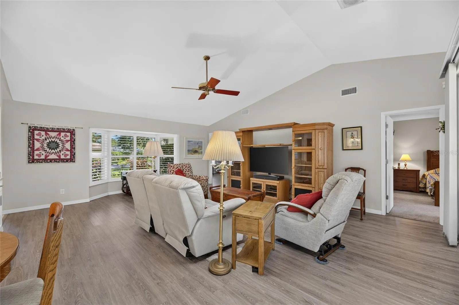 5713 GARDEN LAKES MAJESTIC