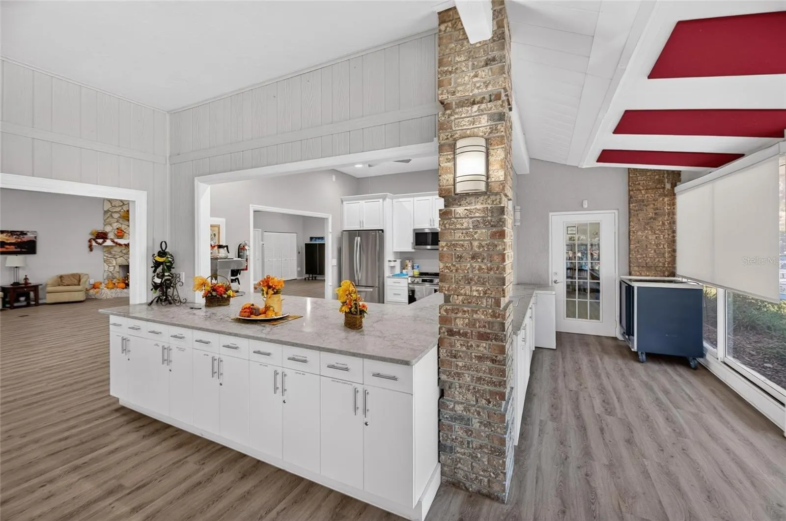 5713 GARDEN LAKES MAJESTIC
