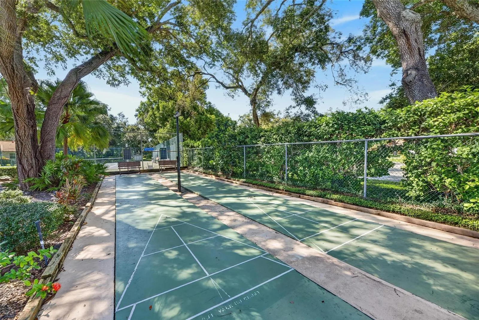 5713 GARDEN LAKES MAJESTIC