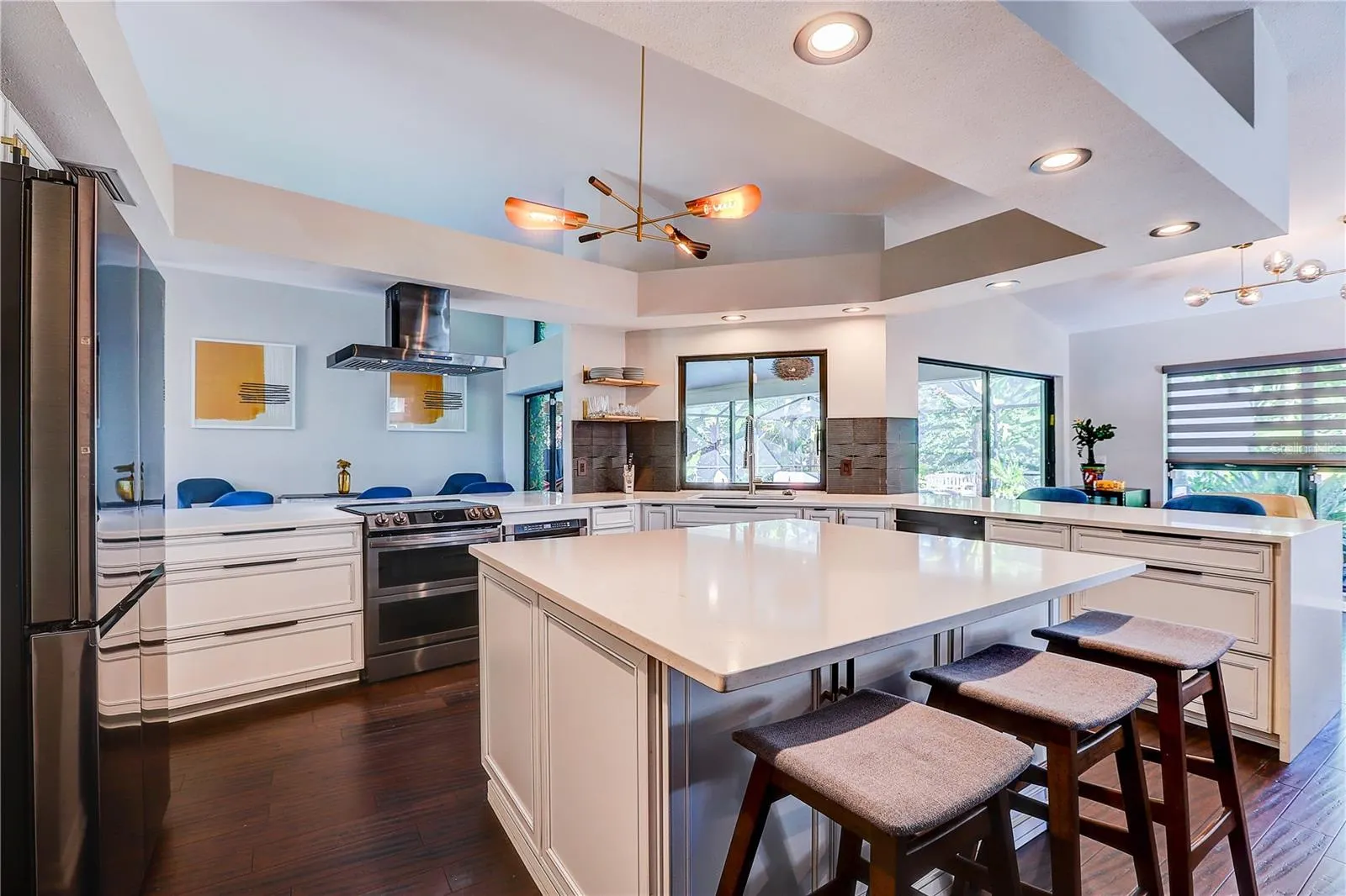 3929 BUCKINGHAM LOOP DR