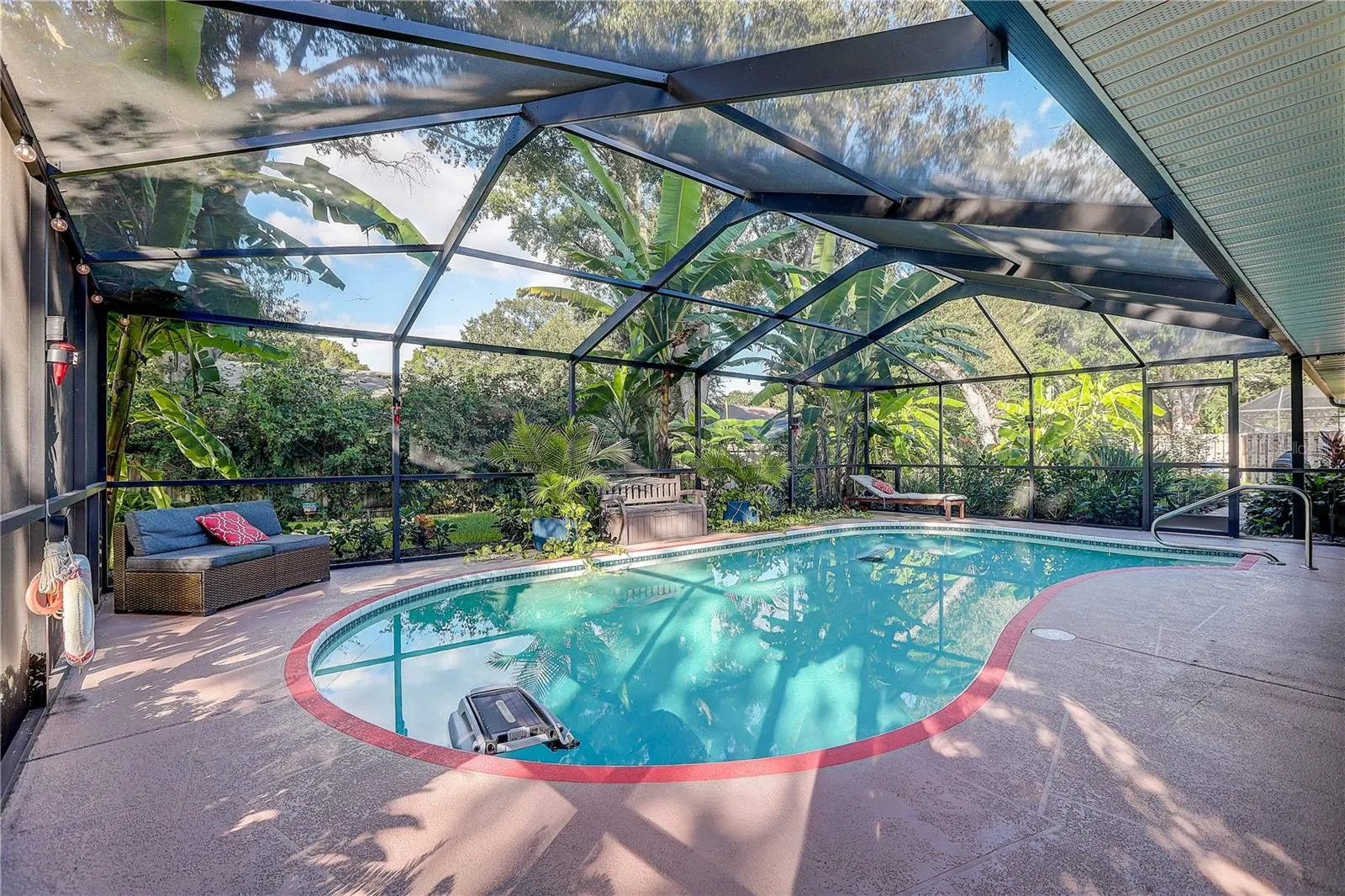 3929 BUCKINGHAM LOOP DR