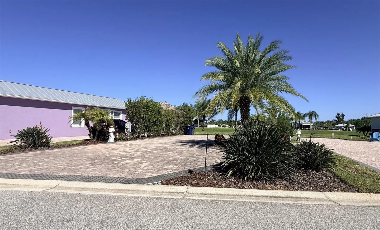 3048 WOOD DUCK DR