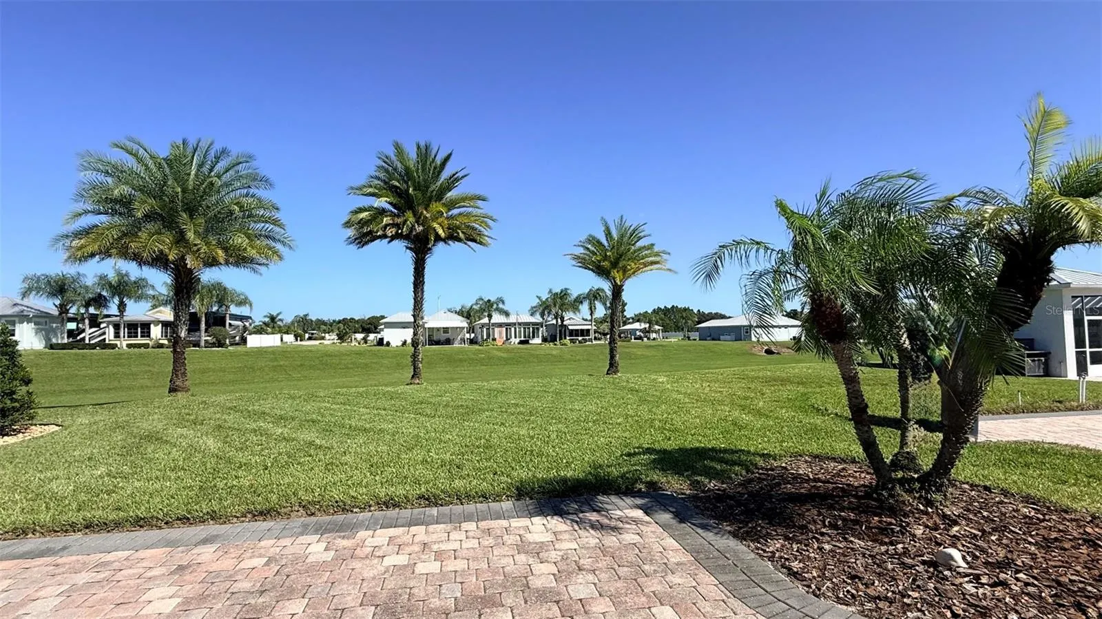 3048 WOOD DUCK DR