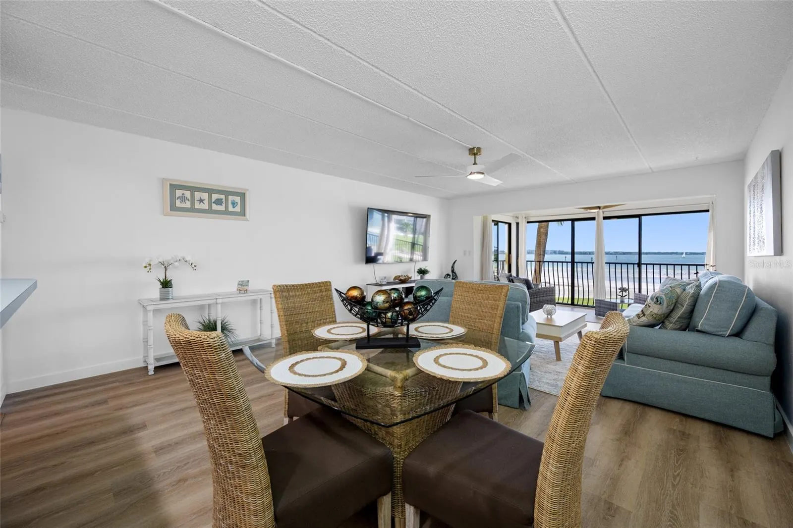 865 S GULFVIEW BLVD #202 #202