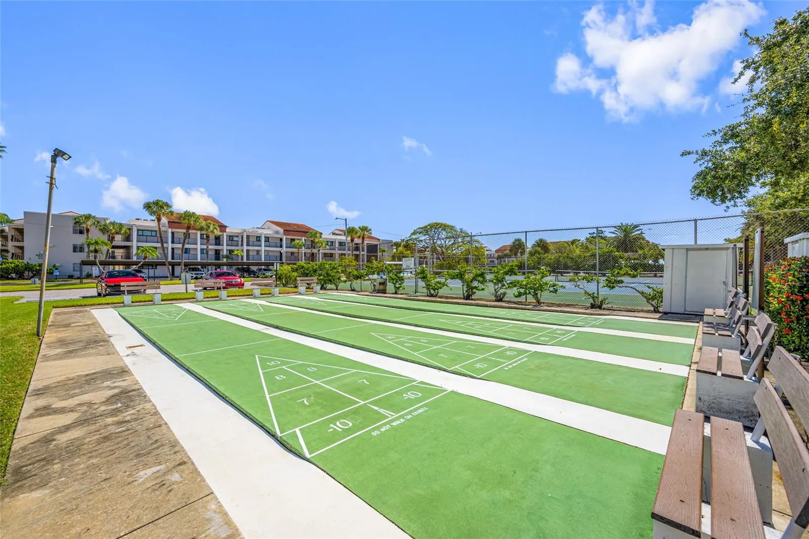 865 S GULFVIEW BLVD #202 #202