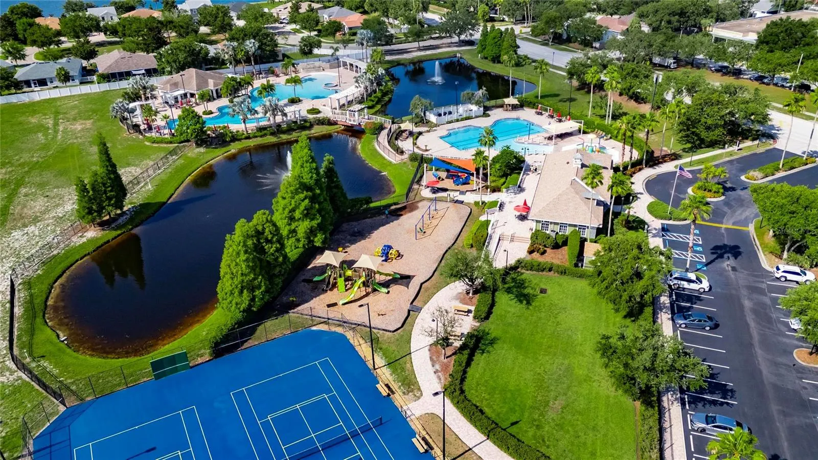 11517 CRESTLAKE VILLAGE DR